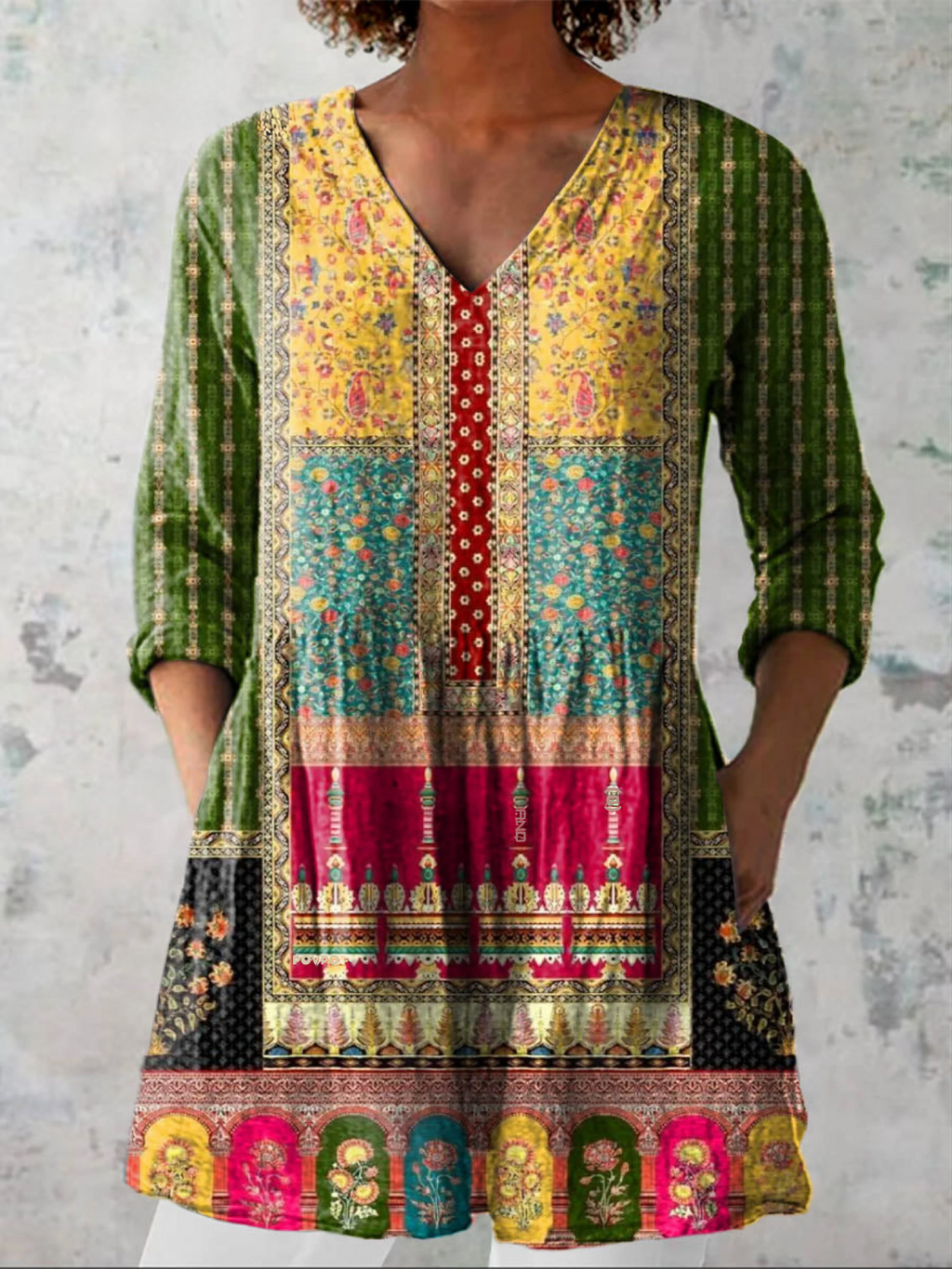 Nyla | Long Blouse with a Striking Pattern