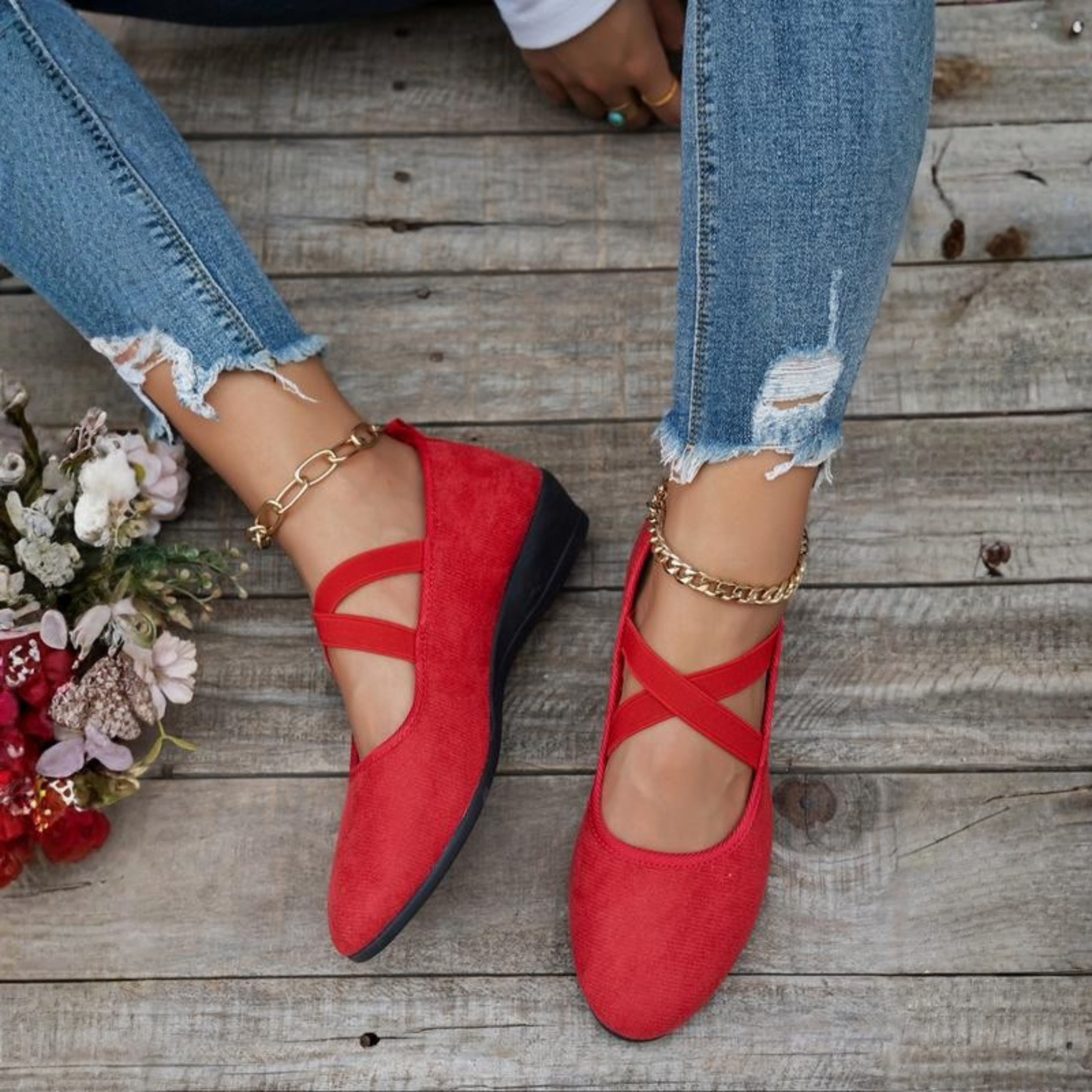 Closed-toe Platform Ballet Flats