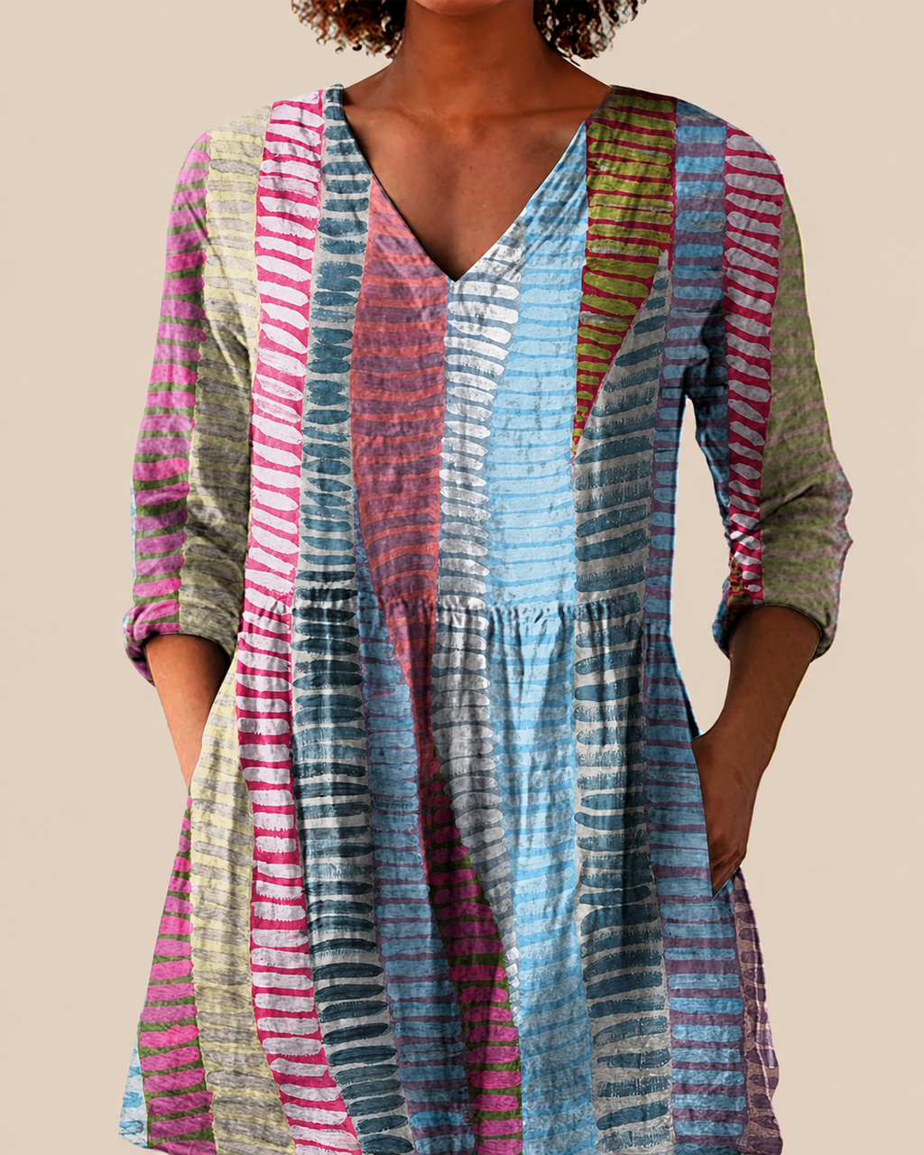 Noah | Long blouse with a striking pattern