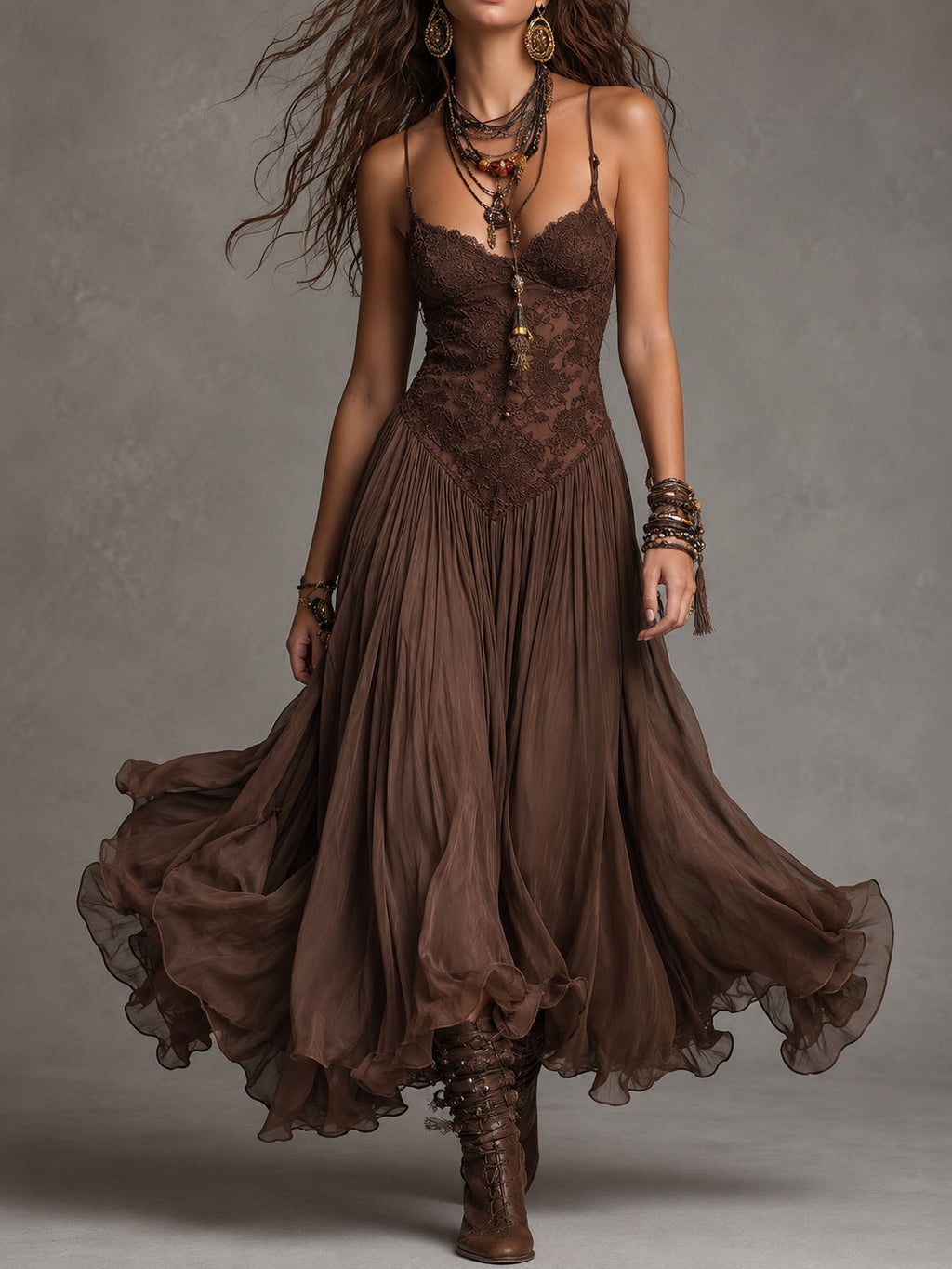 Federica | Maxi Dress in Chiffon and Brown Lace