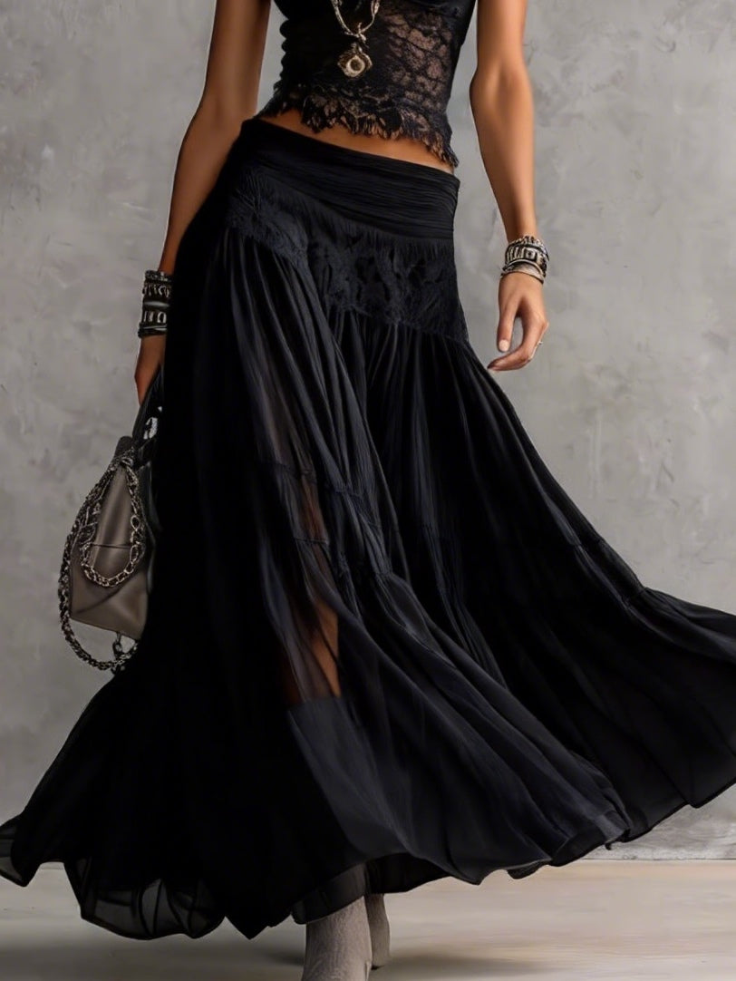 Ginevra · Set consisting of a sheer top with black lace panels and a pleated maxi skirt