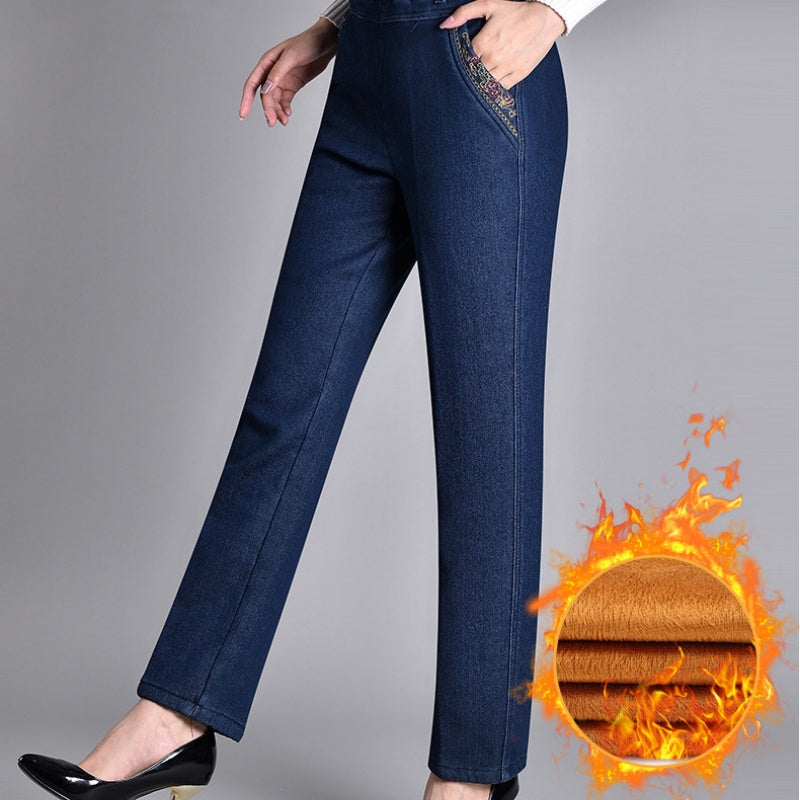 Women's jeans with side pockets and an elastic waistband